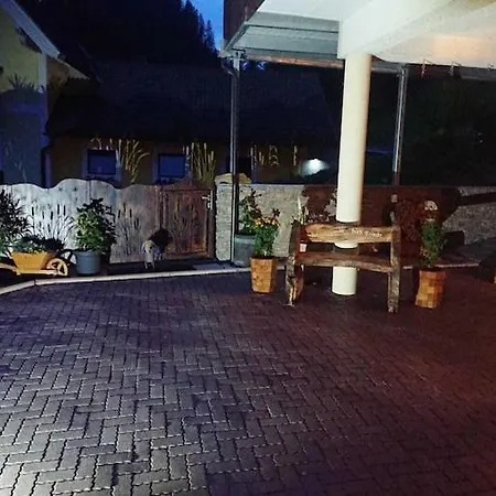 Cosy In A Charming Area , Cleaning Included * Muhr